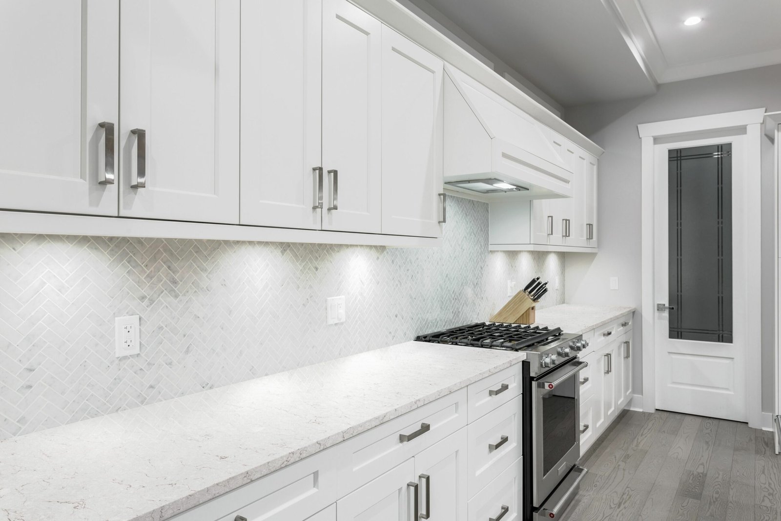 Stylish Surrey Kitchens